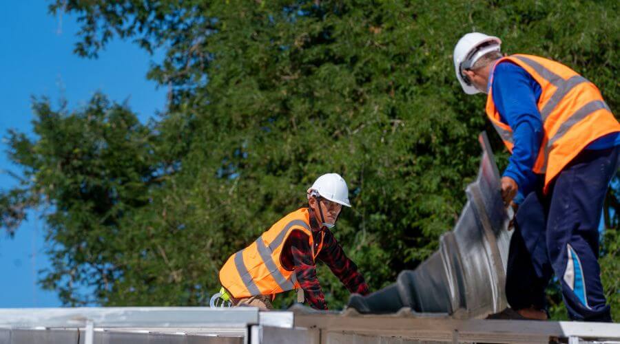 Professional New roof installation in Van Tassell, WY